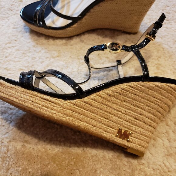 Michael Kors Sandals - Picture 4 of 4